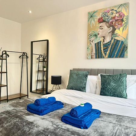 The Crown View - Luxury Apartment - Free Parking Nearby Harrogate Dış mekan fotoğraf