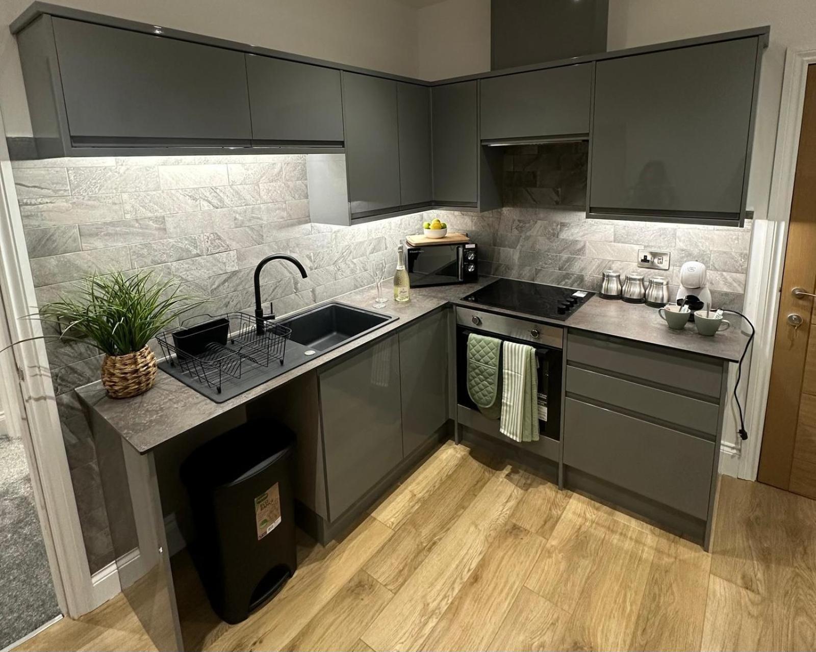 The Crown View - Luxury Apartment - Free Parking Nearby Harrogate Dış mekan fotoğraf