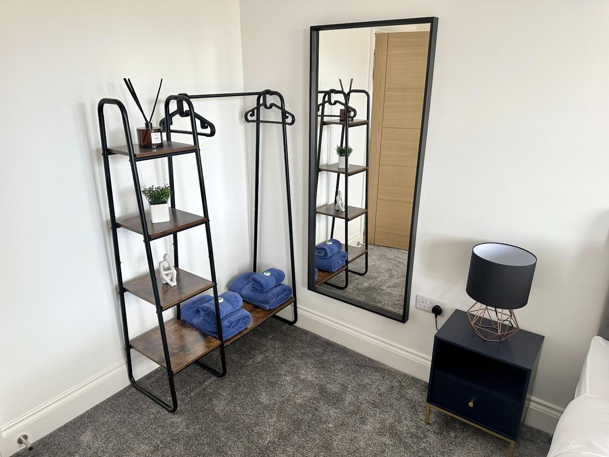 The Crown View - Luxury Apartment - Free Parking Nearby Harrogate Dış mekan fotoğraf